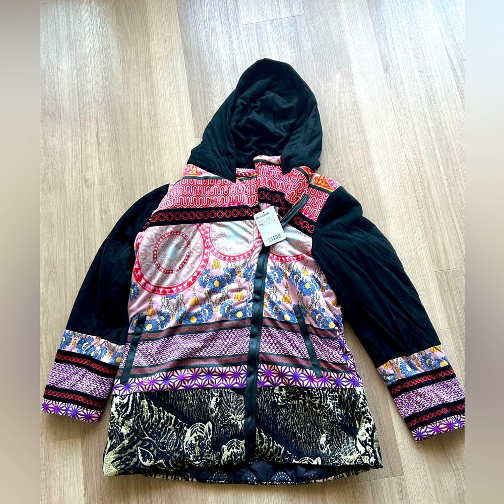 Desigual Women's Jacket with hood NWT, size 44